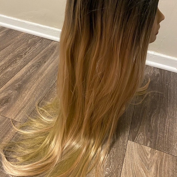 women’s dark black to blonde straight ombré wig - Picture 4 of 8